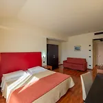 Cristallo Di La Rosetta Srl Hotel 4*