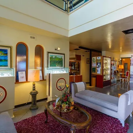 Cristallo Di La Rosetta Srl Otel 4*