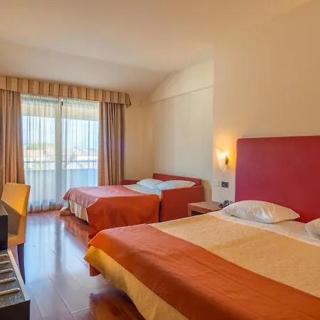 Cristallo Di La Rosetta Srl 4*