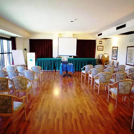 Cristallo Otel Assisi