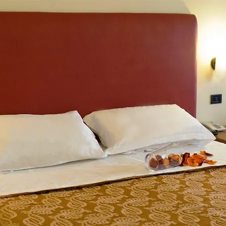 Otel Cristallo Di La Rosetta Srl 4*