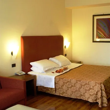 Cristallo Hotell