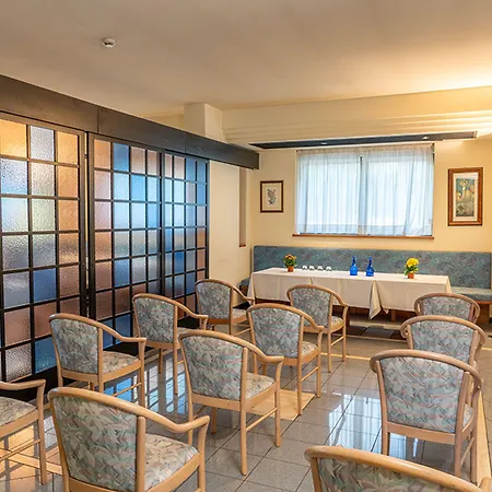 Cristallo Di La Rosetta Srl 4*