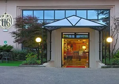 Cristallo Otel