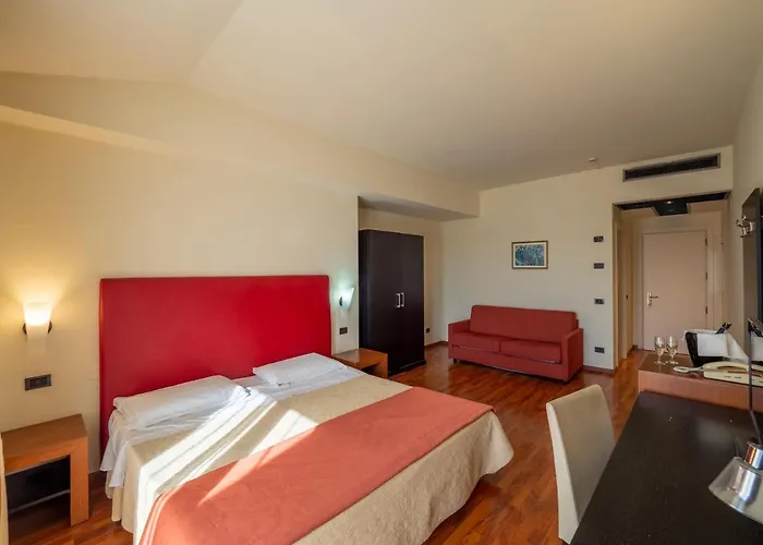 Cristallo Di La Rosetta Srl Hotel 4*