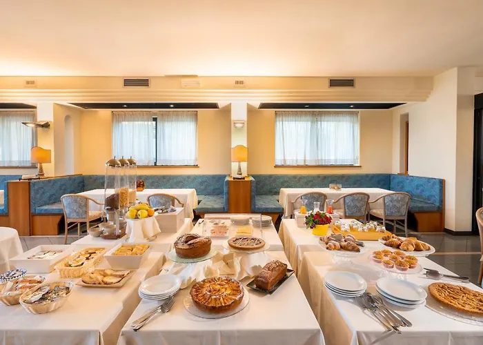 Hotel Cristallo Di La Rosetta Srl Assise