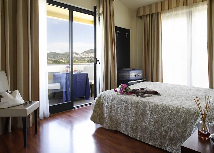 Cristallo Di La Rosetta Srl Hotel 4*