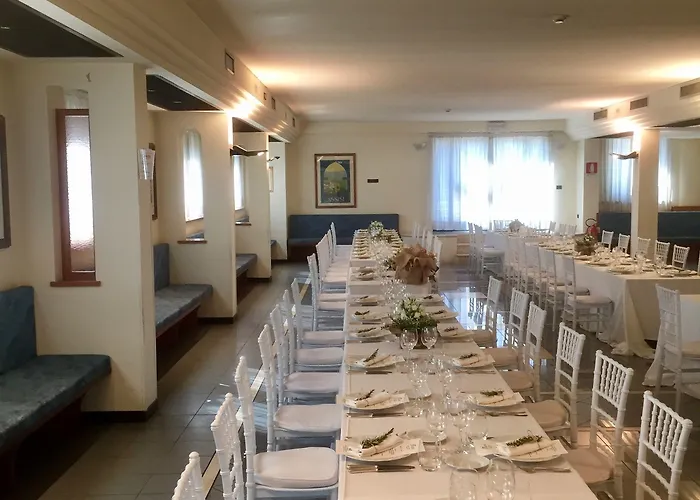 Ξενοδοχείο Cristallo Di La Rosetta Srl 4*