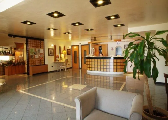 Ξενοδοχείο Cristallo Di La Rosetta Srl